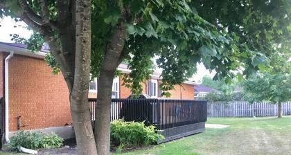3-bedroom home near College, Nav Ctr & City Bus