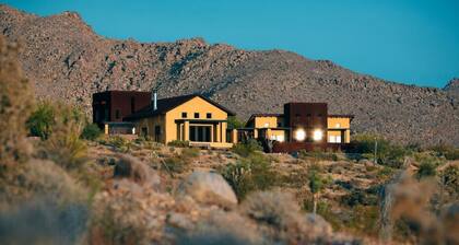 Boho Chic, Suite King de lujo con ducha al aire libre, bañera y cama Stargazing
