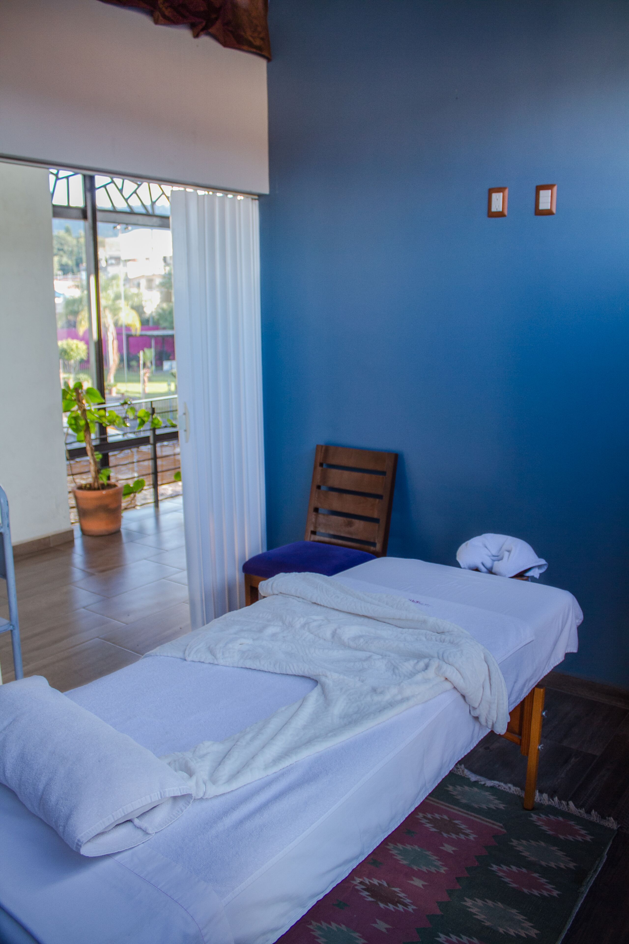 hot stone massages, swedish massages, massages