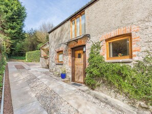 Exterior detail - 1 bedroom accommodation in Berrynarbor, near Ilfracombe (Berrynarbor, near Ilfracombe)