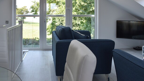 Unclassified image, 1 of 21, button - 2 bedroom accommodation in St. Lawrence, near Burnham-on-Crouch (St. Lawrence, near Burnham-on-Crouch)