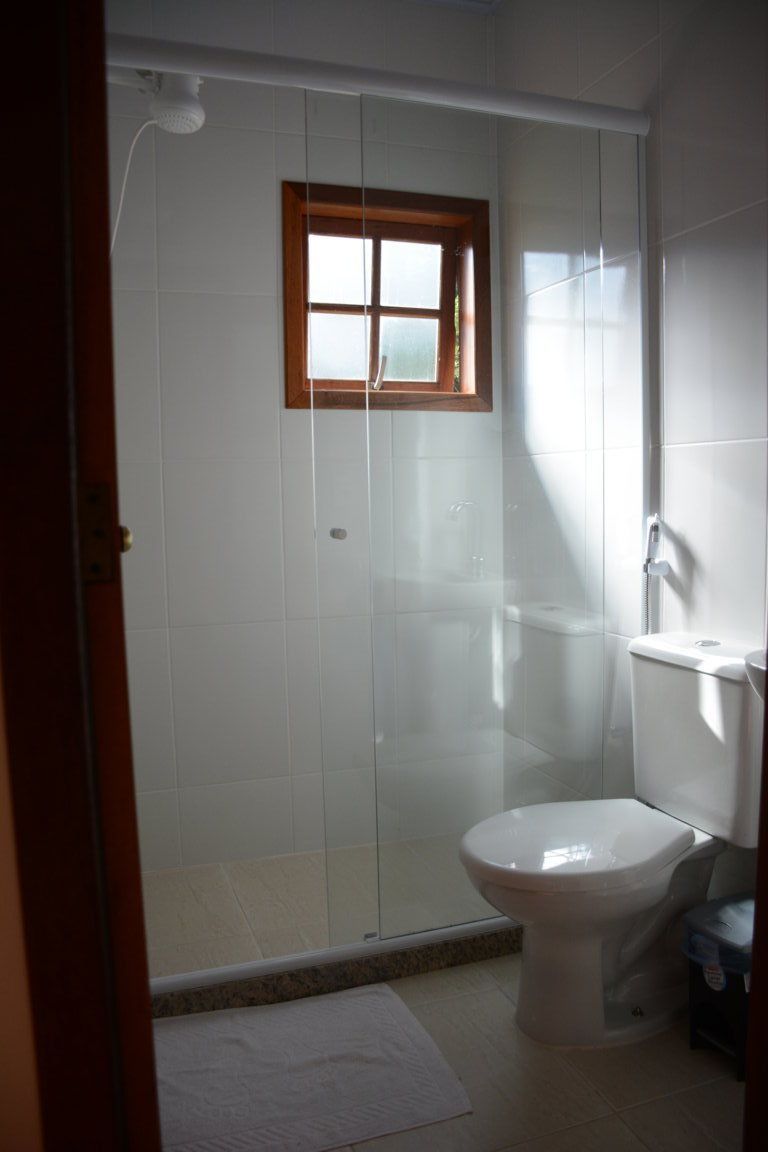 Family Quadruple Room | Bathroom | Shower, towels