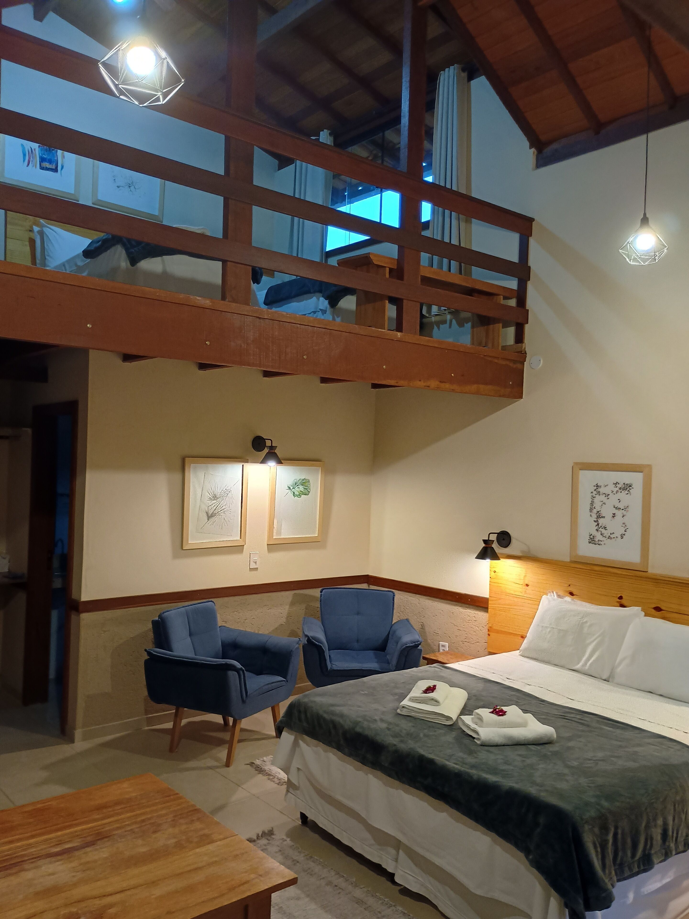 Estúdio família | Frigobar, Wi-Fi de cortesia, roupa de cama