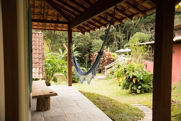 Estúdio família | Frigobar, Wi-Fi de cortesia, roupa de cama