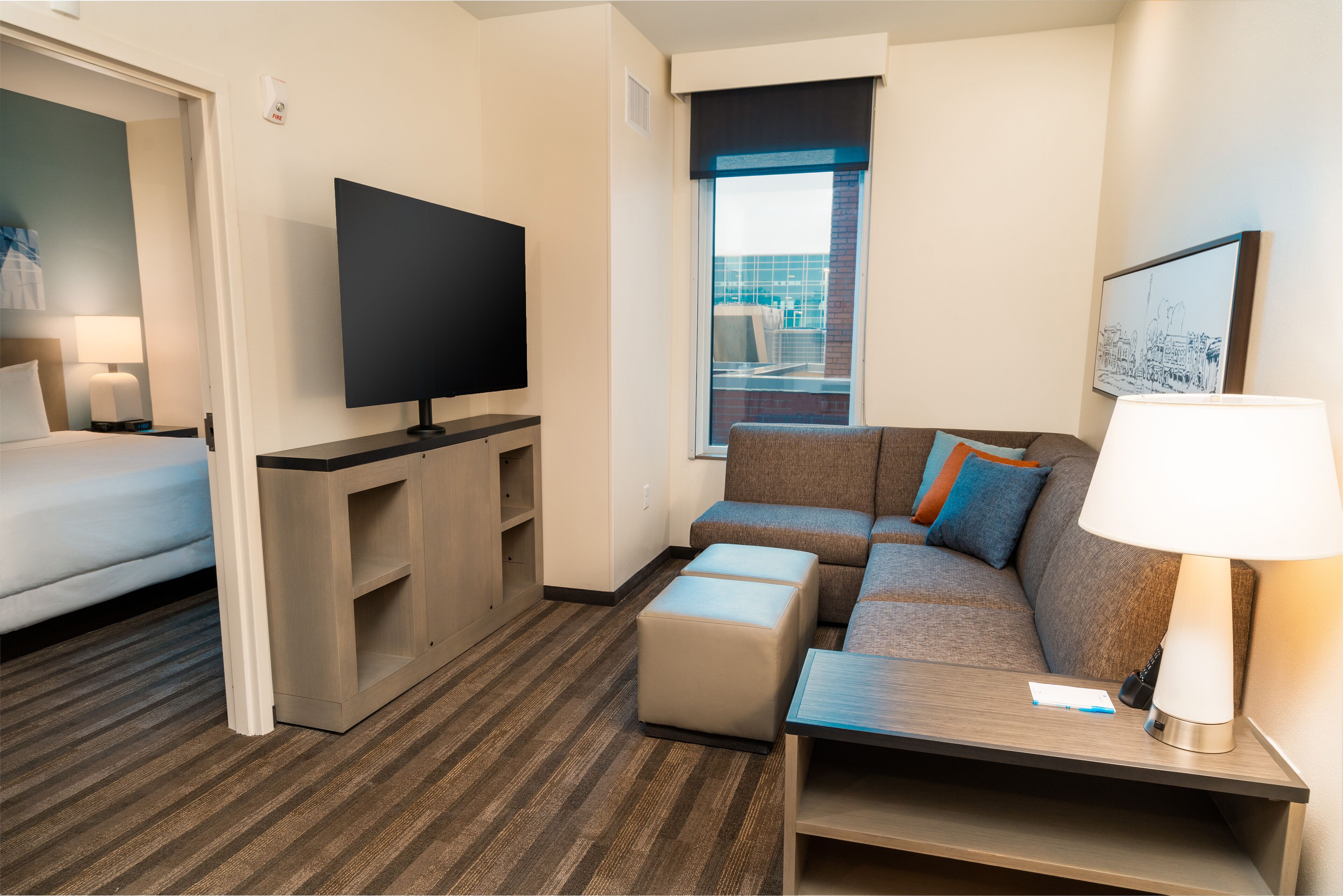 room, 1 king bed | living room | 49-inch flat-screen tv with cable channels, tv