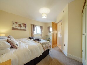 5 Schlafzimmer, kostenloses WLAN, Bettwäsche