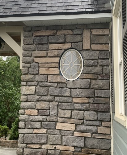 Carroll Manor: RecentlyRenovated English Tutor. Sleeps 8