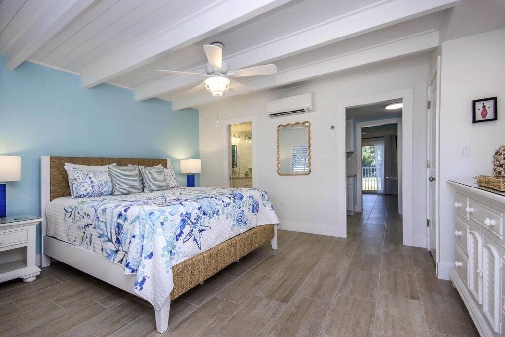 1 camera, ferro/asse da stiro, Wi-Fi, lenzuola