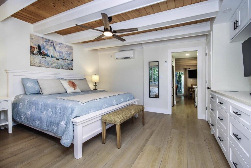 1 غرفة نوم ومكواة/لوح كي وواي فاي وملاءات أسرّة