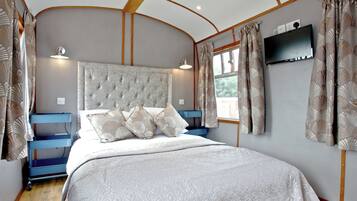 3 chambres, draps fournis