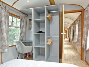 3 habitaciones y ropa de cama 
