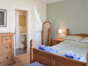 3 chambres, Wi-Fi gratuit, draps fournis