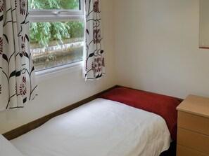 3 bedrooms, free WiFi, bed sheets