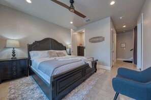 Luokittelematon kuva, 5 kautta 38, painike