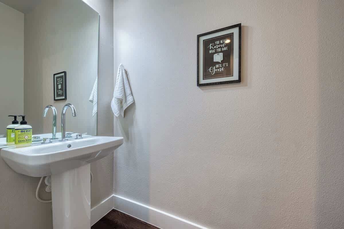 Bathtub, hair dryer, shampoo