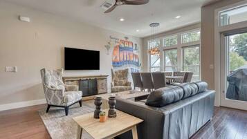 Smart TV, offices
