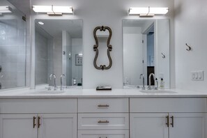 Image sans description, 4 de 38, bouton