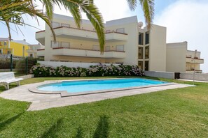 Pool - Bela Vista Apartment by ACasaDasCasas (Ericeira)