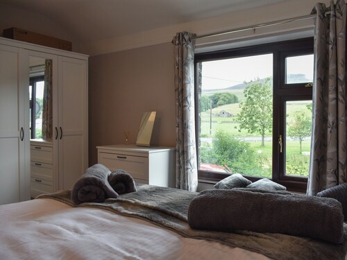2 bedroom accommodation in Horton-in-Ribblesdale, near Settle