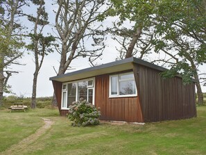 Exterior - 2 bedroom accommodation in Mount Hawke, near Redruth (Mount Hawke, near Redruth)