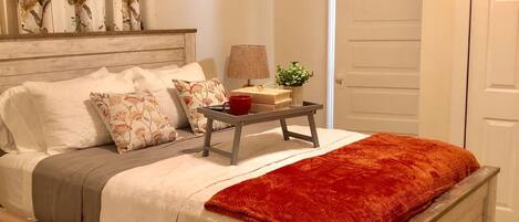 2 dormitorios, tabla de planchar con plancha, wifi y ropa de cama