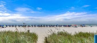 OCEAN FRONT BEACH VIEW 4BR PARADISE