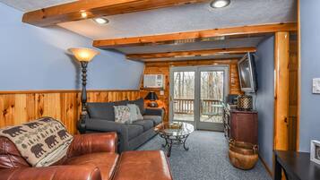 House, 2 Queen Beds, Fireplace | View from room