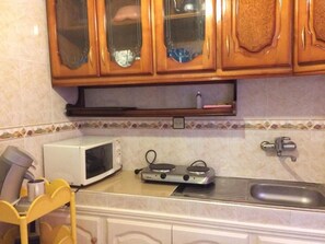 Appartement | Cuisine privée | Grand réfrigérateur, plaque de cuisson