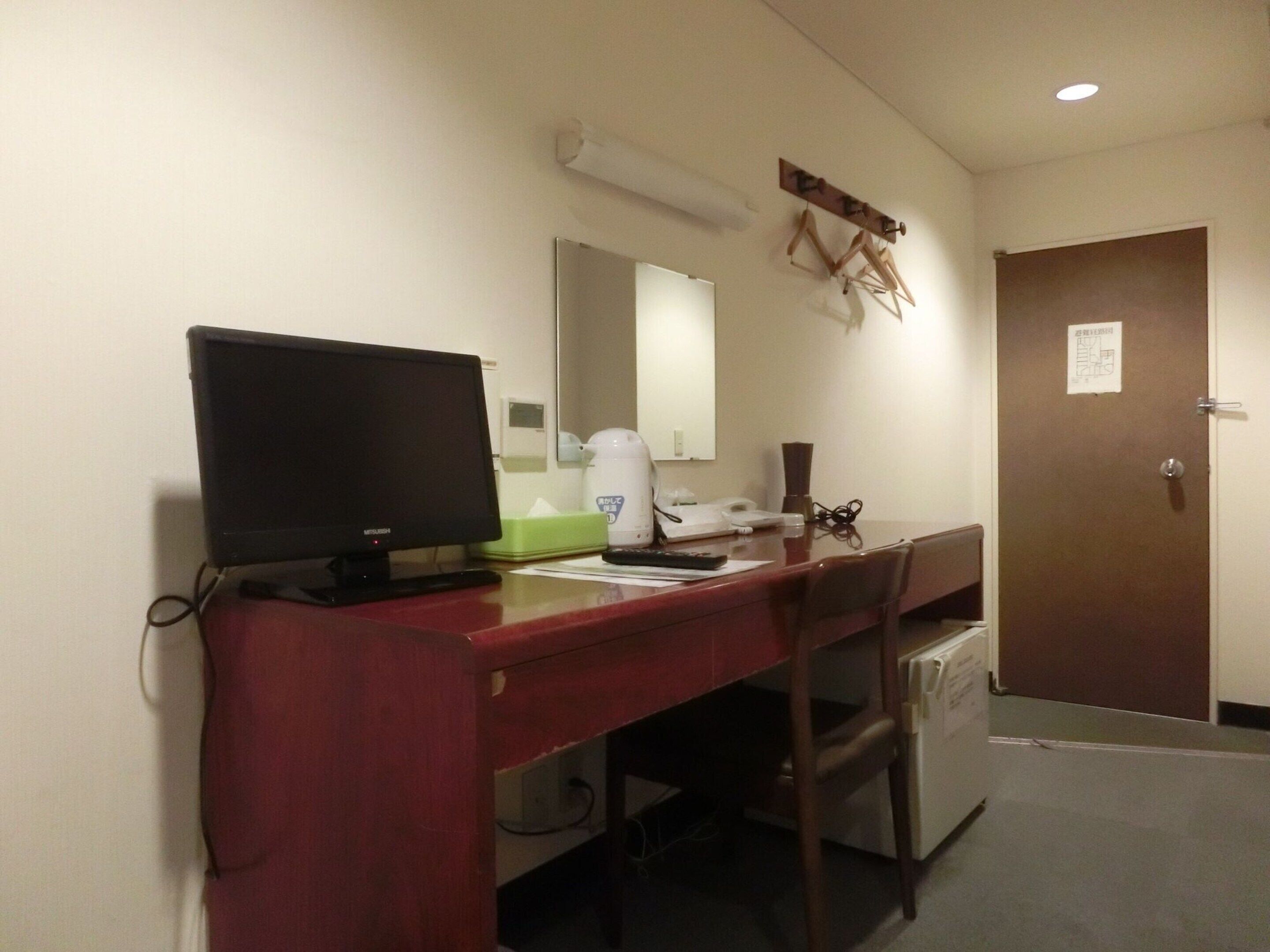 twin room, smoking | blackout curtains, free wifi, bed sheets