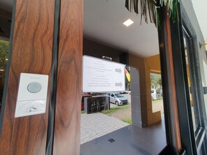 Exterior - Kino Hotel (Shah Alam)