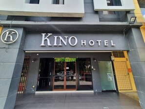 Front of property - Kino Hotel (Shah Alam)