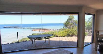 Cliff House Beachfront Villas