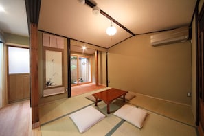 Private Vacation Home - Kyomachiya Gion Miyagawatei (Kyoto)