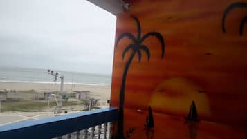 Uitzicht op strand/zee