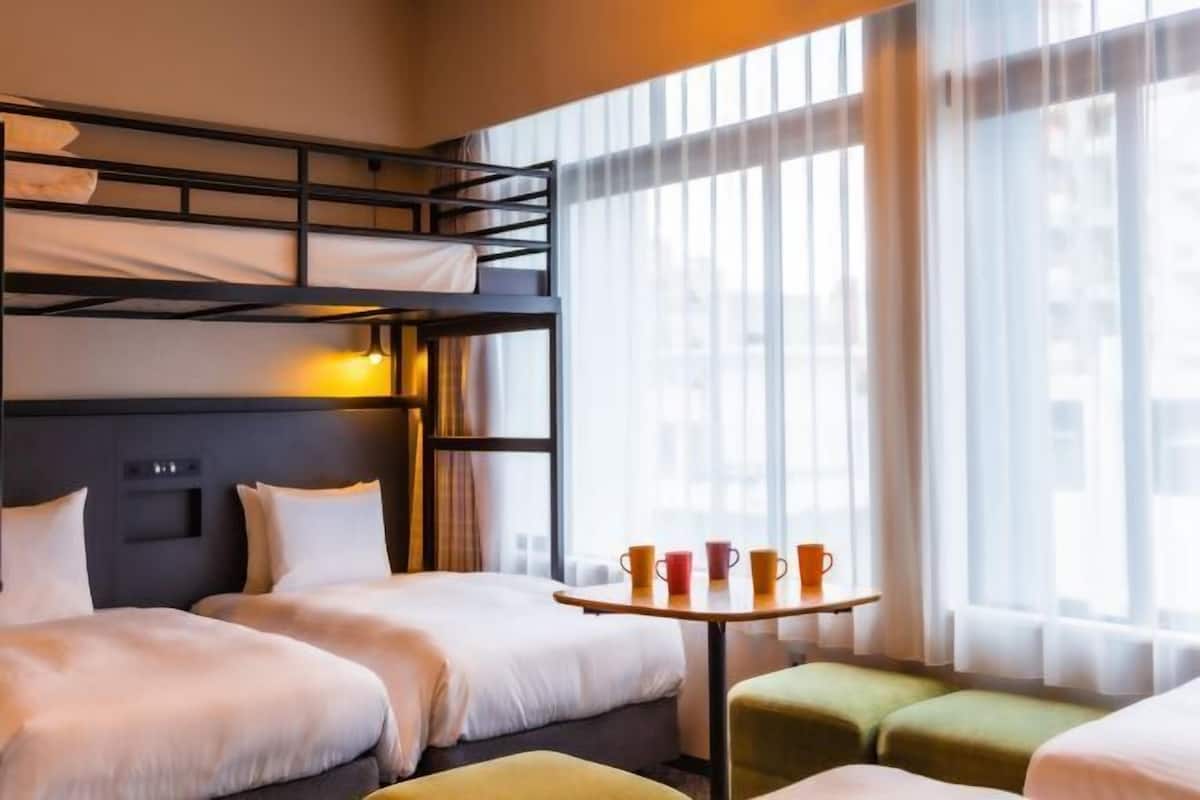 Cortinas opacas y sistema de insonorización