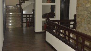 Lorong