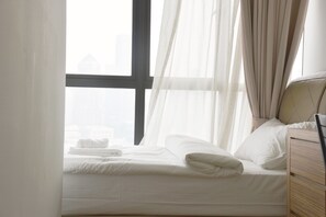 2 عدّة غرف نوم ومكواة/لوح كي وواي فاي وملاءات أسرّة