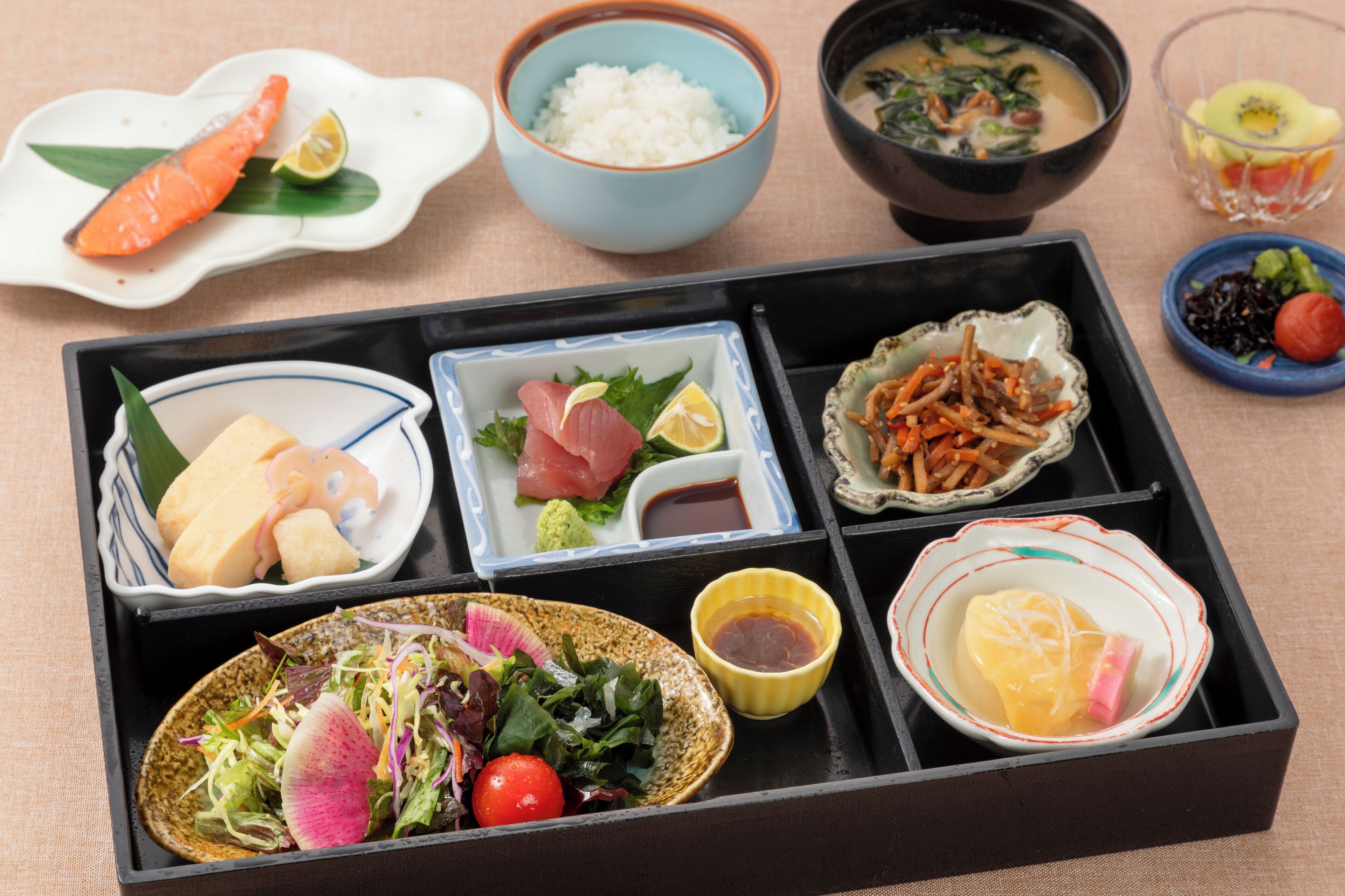 daily full breakfast (jpy 1000 per person)