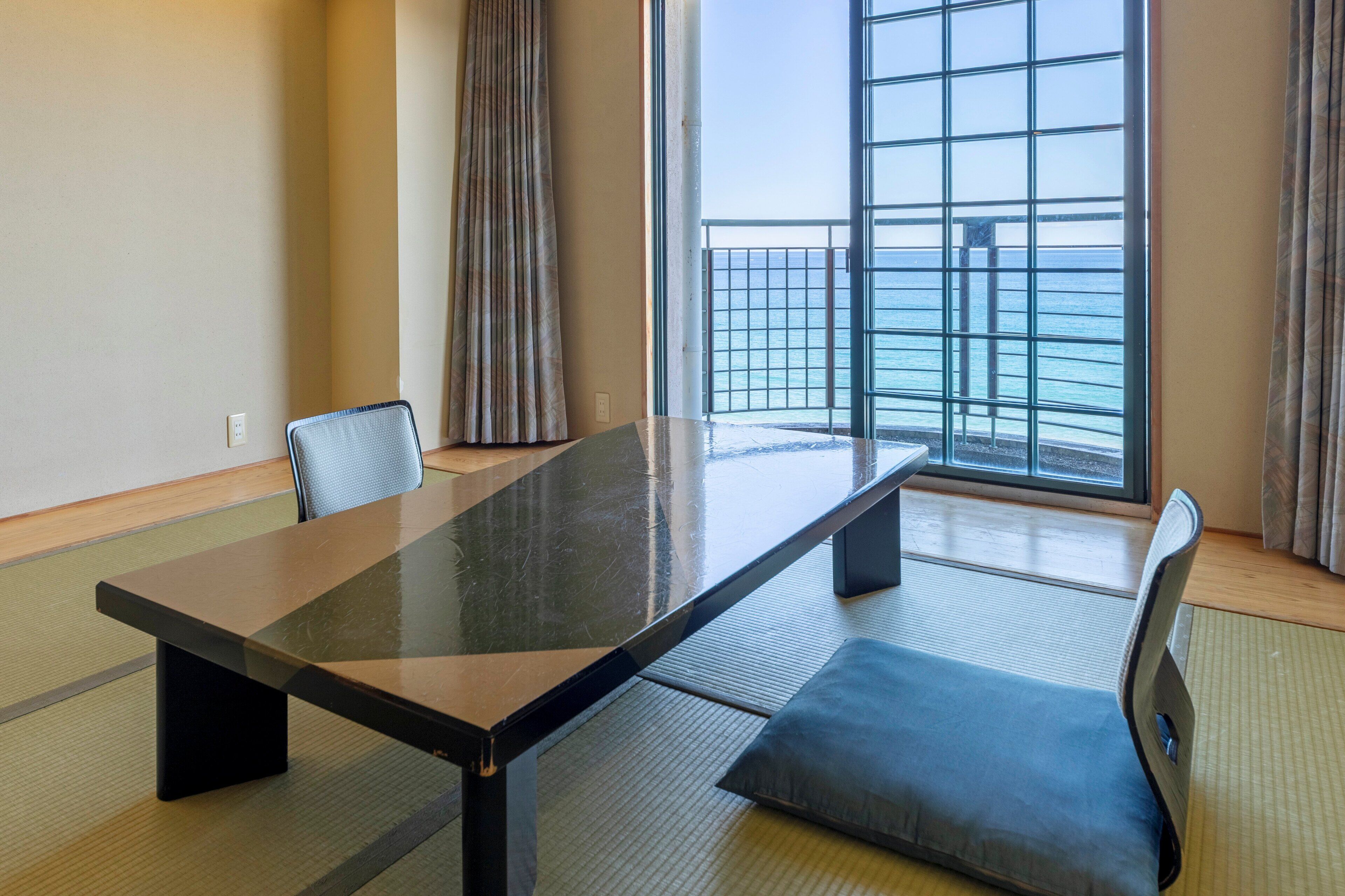 japanese style room, ocean view | 1 bedroom, in-room safe, desk, soundproofing