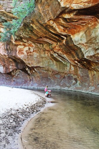 Detached Casita, Fireplace, Hot Tub, Full Kitchen, Patio~Old Town/Sedona/Jerome