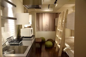 家庭客房, 私人浴室 | 免費 Wi-Fi、床單