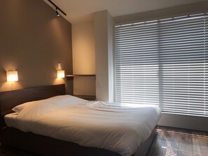 Dobbeltrom (with Private Shower) | Wi-fi (inkludert) og sengetøy