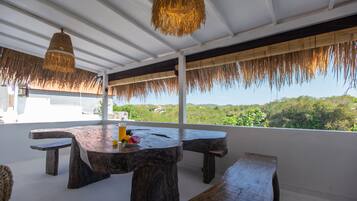 Aamiainen, lounas ja illallinen