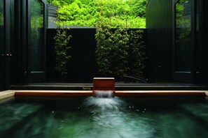 Kostenloses WLAN, Rollstuhlgeeignet