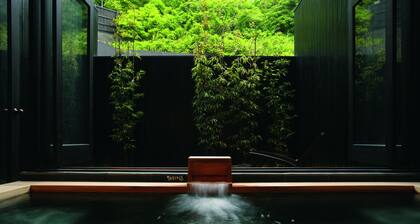 Higashi Dogo Sora to Mori