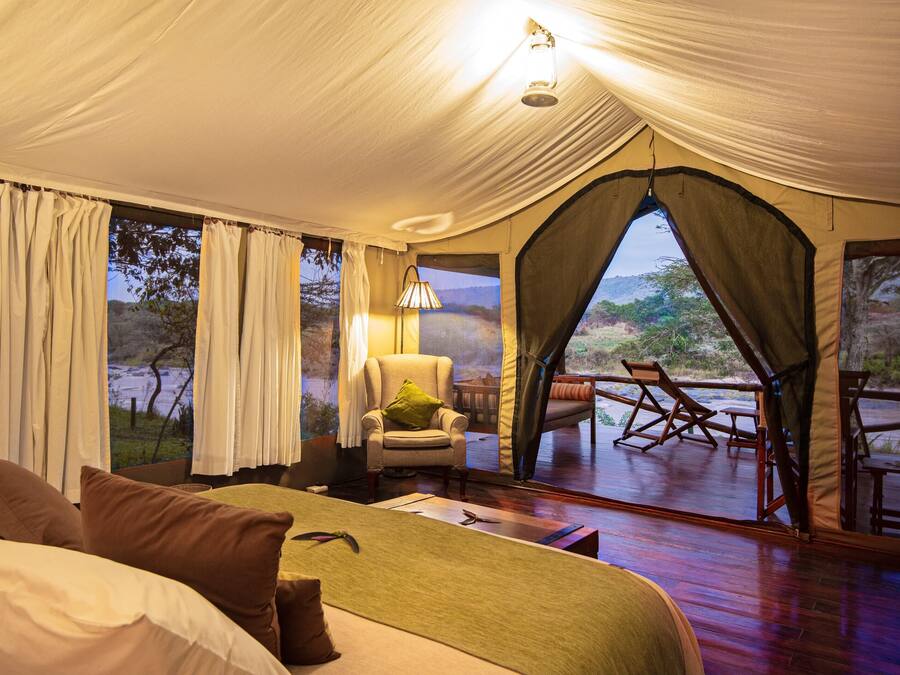 Tent | Desk, laptop workspace