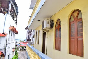 Front of property - Funguni Palace Hotel (Zanzibar Town)