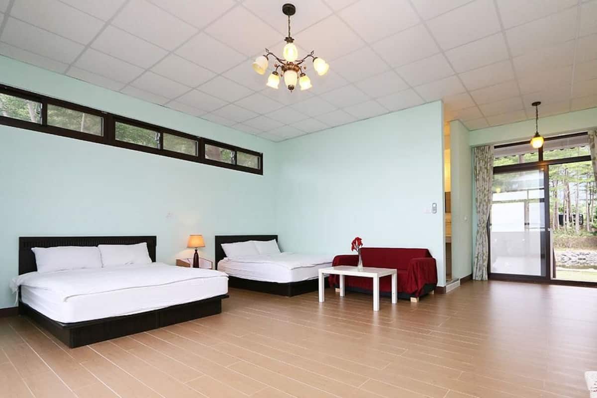 Quadruple Room (Mountain Sea View) | Desk, blackout drapes, soundproofing, free WiFi