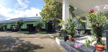Exterior detail. Ngoc Han Hotel