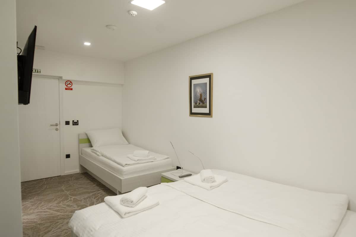 Premium bedding, down comforters, pillowtop beds, desk